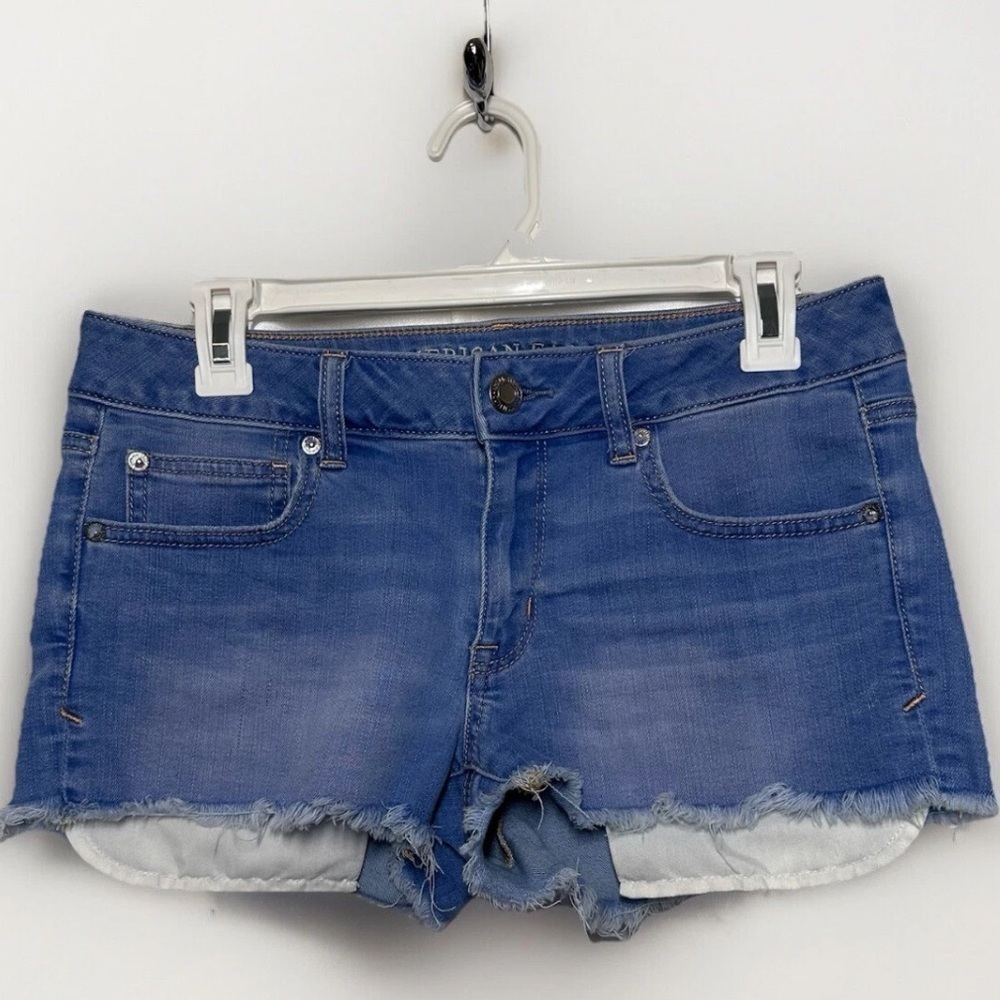 American Eagle Denim Jean Shorts Women's Super Stretch Shortie Size 8 Daisy Duke